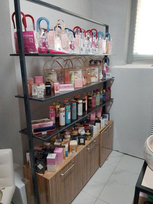 Продам мебель, стеллажи