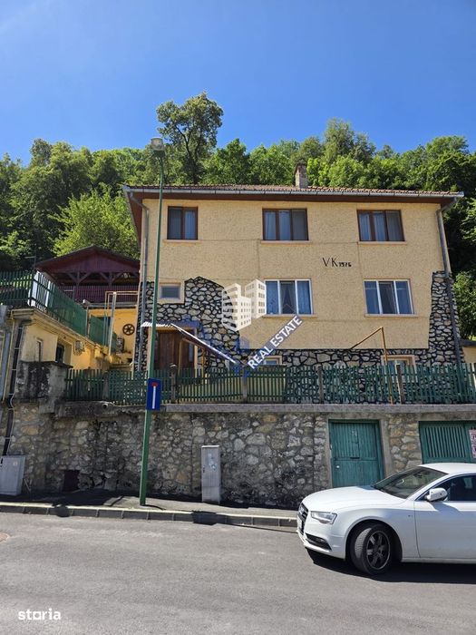 Apartament 4 camere Centru Vechi