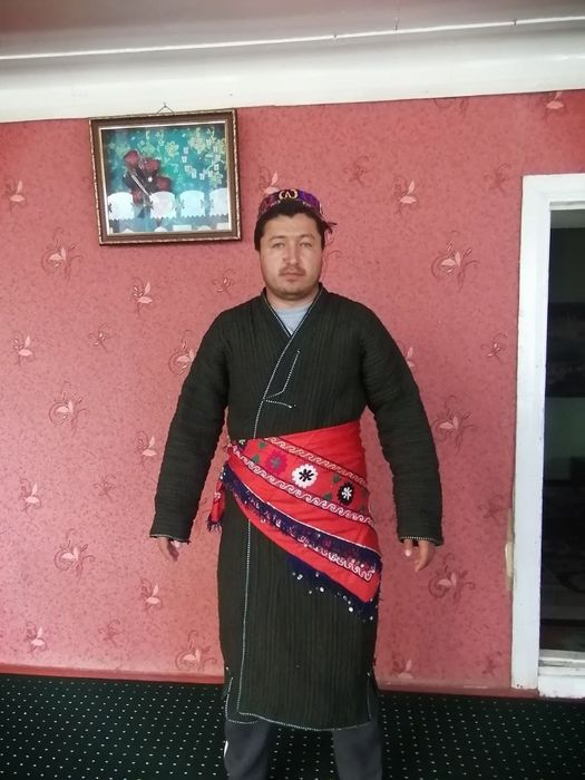 Erkaklar janda chaponi