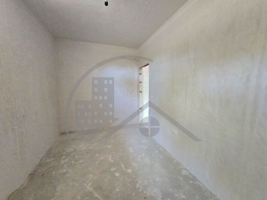 Продава се Двустаен апартамент в Варна, Бриз - 50 кв.м за 2884 €/кв.м - Снимка #3