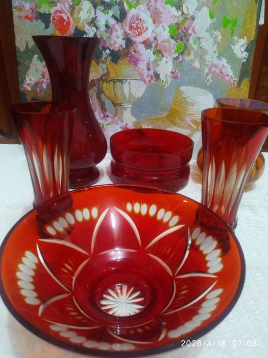 Вазы красное стекло,советского периода