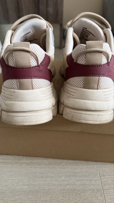 Маратонки Steve Madden - 38 номер