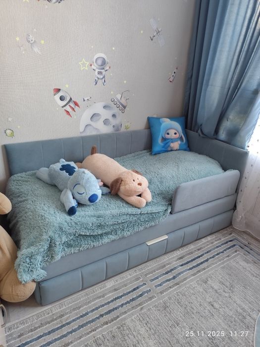 Продам кровать детскую