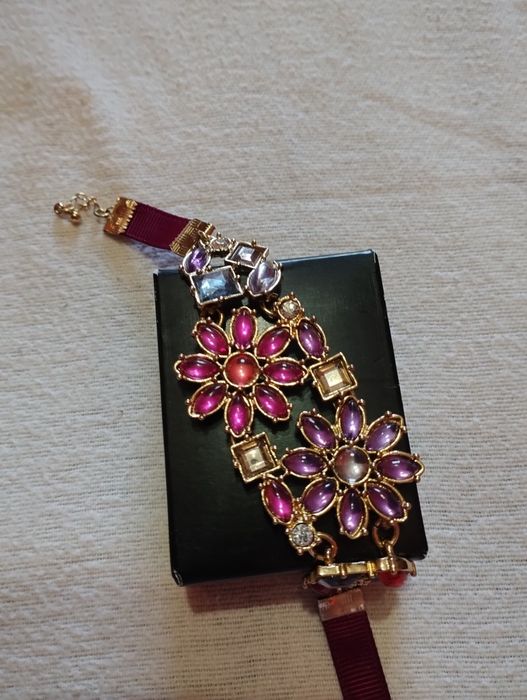 Бижутерия и украшения ручной работы