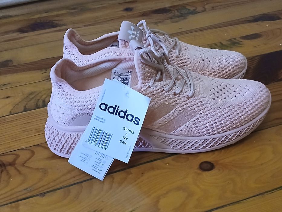 Маратонки ADIDAS