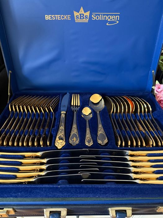 SBS Solingen – 72 части, позлатени прибори, 12 персони, оригинален