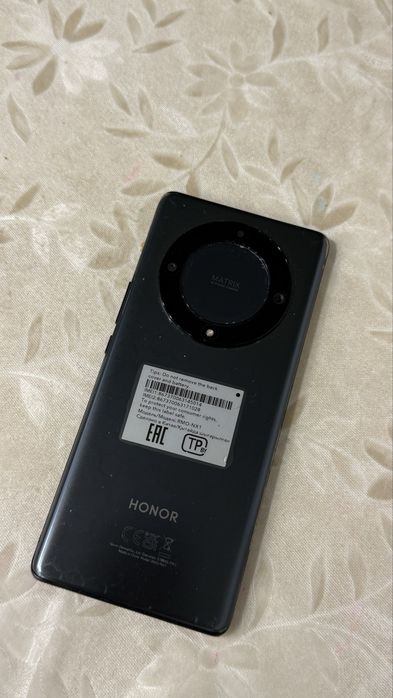 Продам телефон Honor X9a