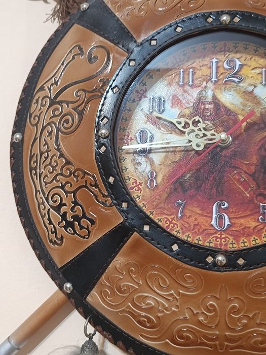 Продам настенные часы ручной работы