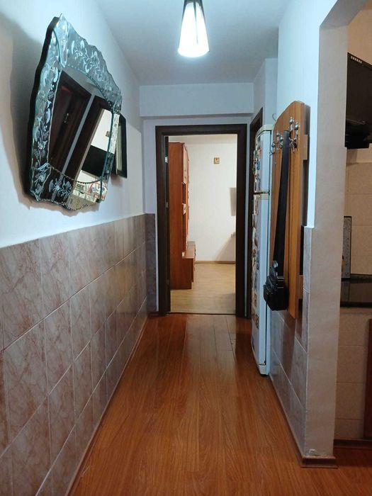 Apartament 2 camere de vânzare – Centru, Drăgășani | 50 mp | Centrală proprie