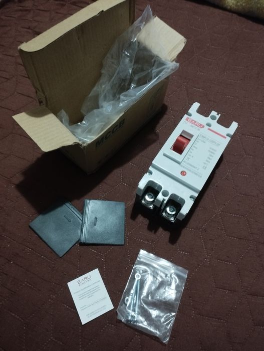 Автоматичен предпазител за соларна инсталация earu 125A DC