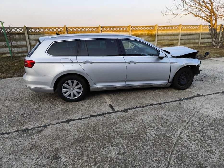 Dezmembrez Vw Passat B8 Variant 2.0 Tdi 4Motion DFEA 150 Cai cu Adblue