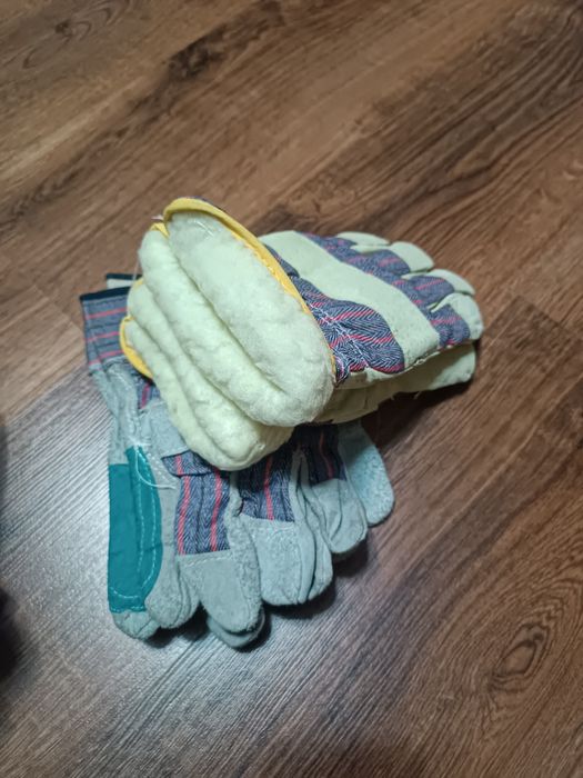 Продам рабочие рукавицы, краги сварщика