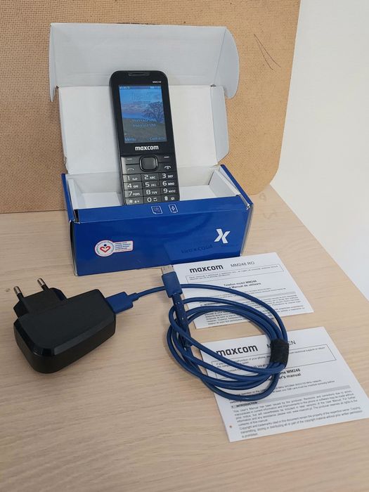 Telefon mobil cu butoane MAXCOM MM248 + incarcator + cablu + cutie + prospect romana + engleza