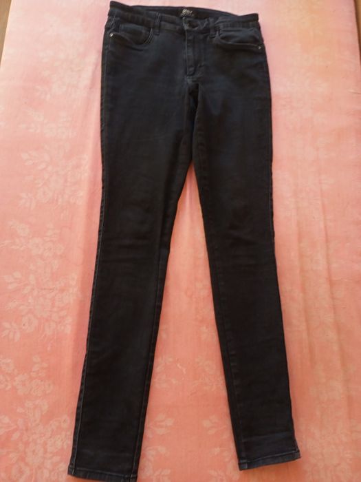 Дамски дънки няколко модела