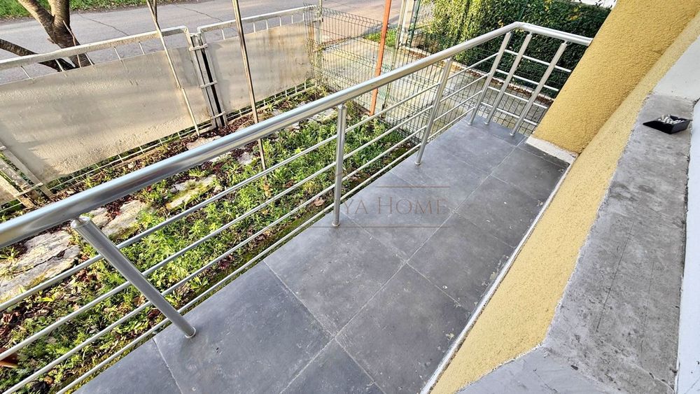 Дава се под наем Тристаен апартамент в Бургас, Сарафово - 80 кв.м за 663 € - Снимка #10