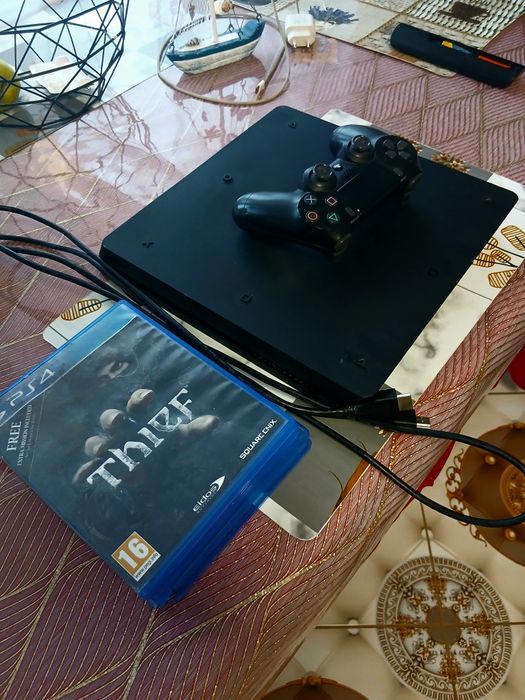 Ps4 1Tb impecabil