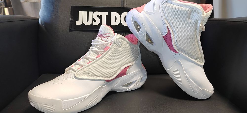 Nike Jordan Max Aura 4,номер 38,5