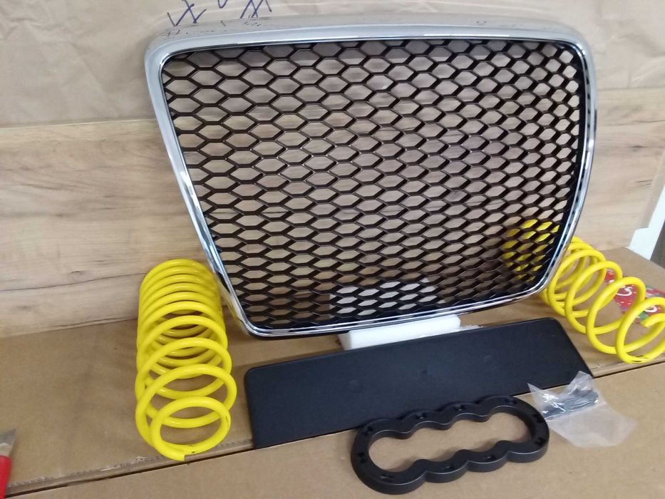 Pachet Bara fata CU GRILA RS LOOK Audi A6 4F 08-10 LY7W LX7W Argintiu