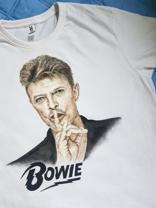 Ръчно рисувана тениска