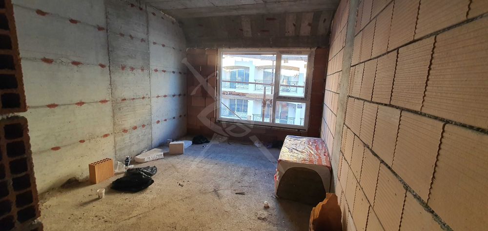 Продава се Многостаен апартамент в Пловдив, Христо Смирненски - 131 кв.м за 1038 €/кв.м - Снимка #1