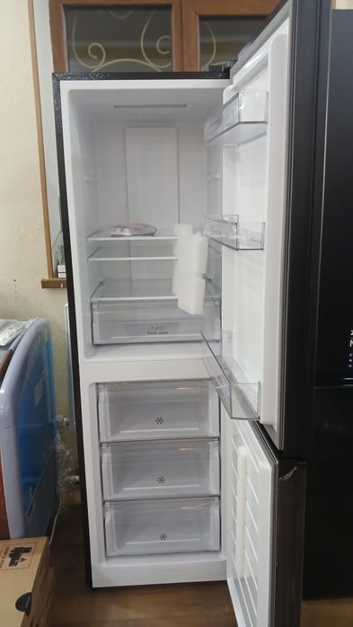BESTON xaladenik no frost 280 litir
