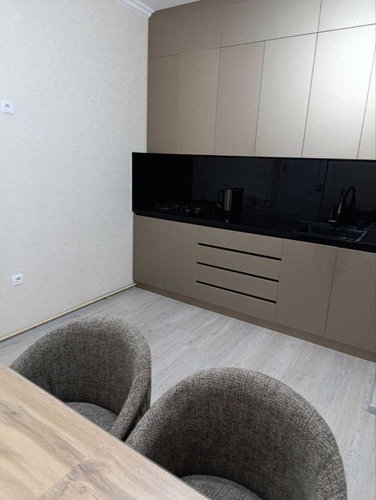 Продаётся 2х комнатная квартира в новостройке