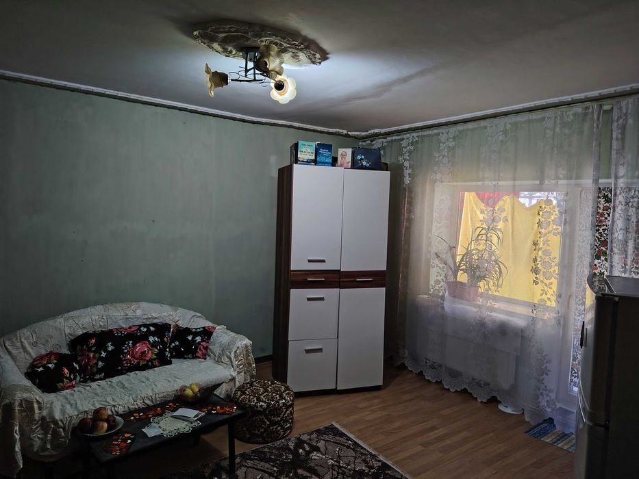 Apartament de vânzare 3 camere, etaj 1