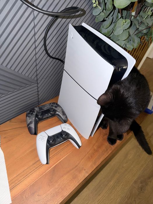 PS5 Full Set – controllere + jocuri