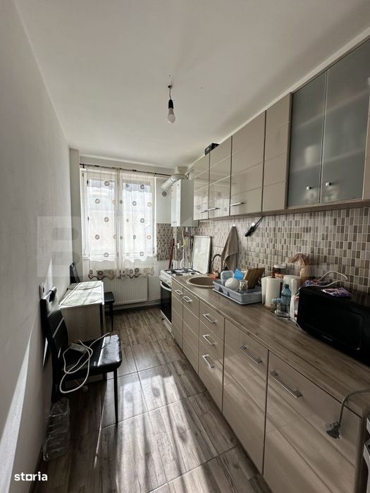 Apartament 2 camere, decomandat, 47 mp, zona Promenada Mall