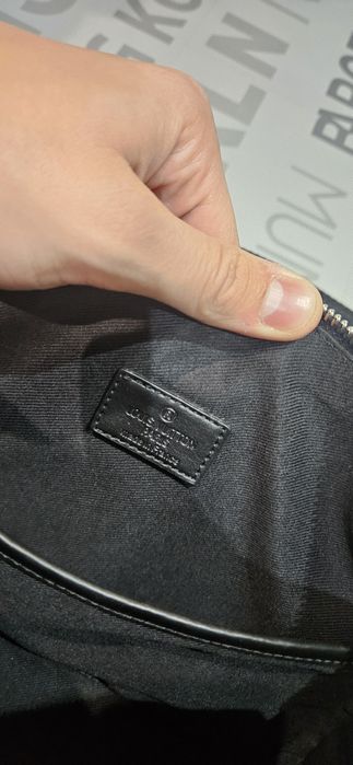 Чантичка Louis vuitton