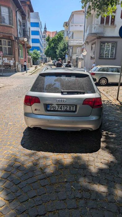 Audi S4 4.2 Бензин