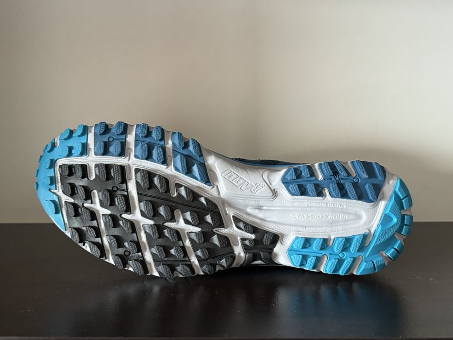 Inov-8 PARKCLAW 275/ 42номер 27см Стелка Нови