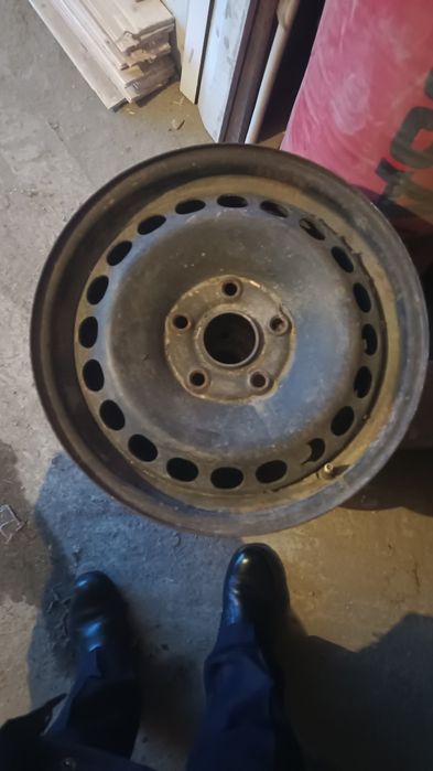 Продам 4 комлекта диска на 15