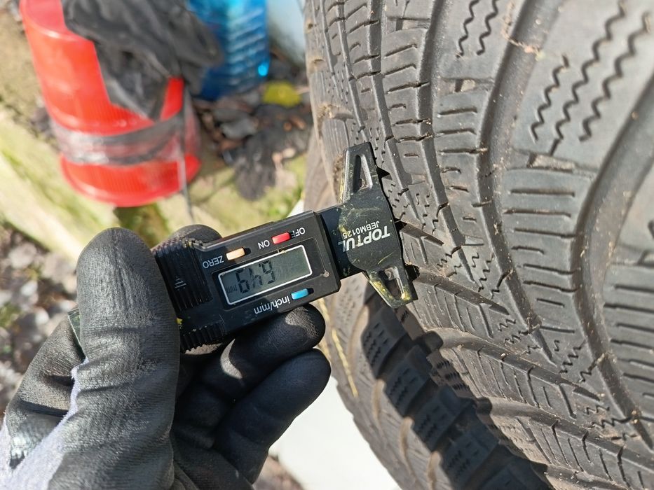 Anvelope MS iarna 205 60 15 hankook 2021 6.4mm