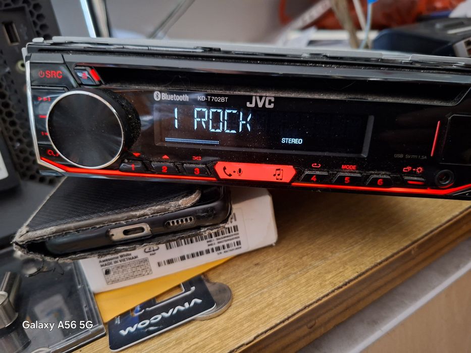 Оригинален СD  Jvc KD-T702BTCdMp3 USB.aux.Bluetoot