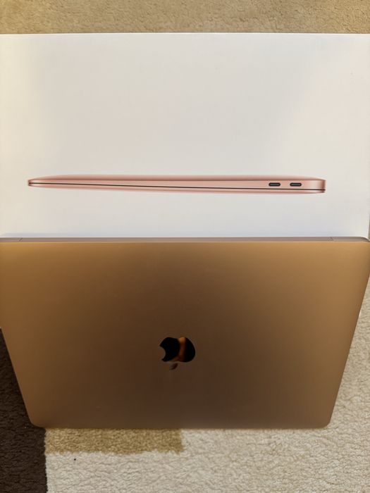 Macbook Air M1 8GM 256SSD Gold
