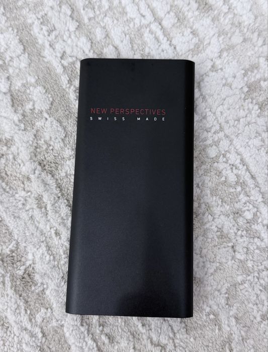 new perspectives swiss made power bank, пауэр банк