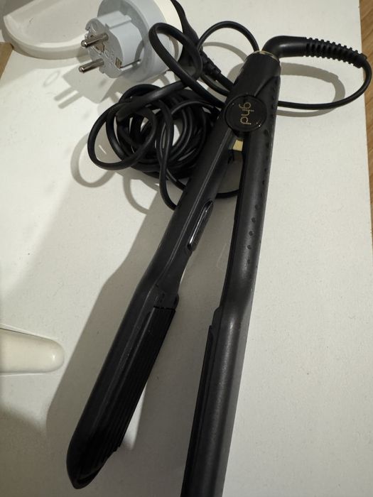 GHD преса за вафлички