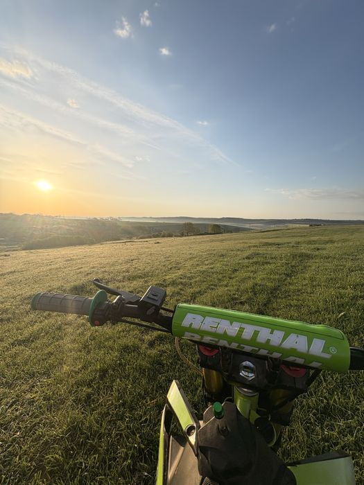 Se vinde motocross ultra 125cc 4t