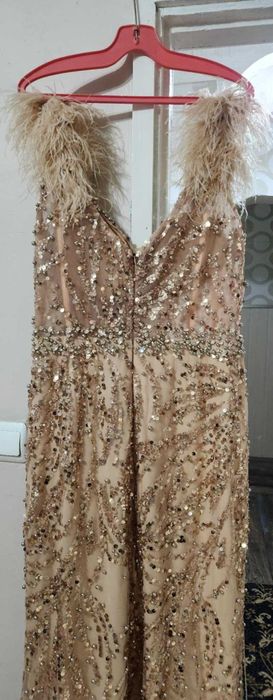 Официални рокли L размер