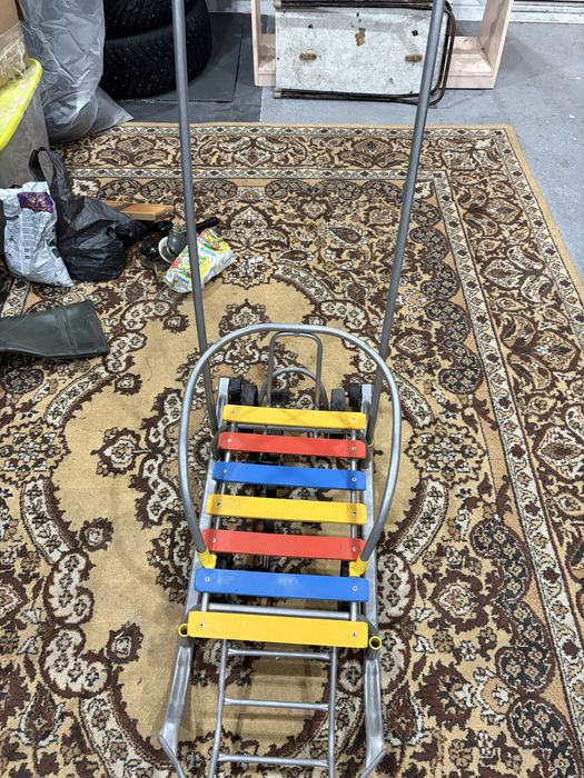 Продам санки с колесами