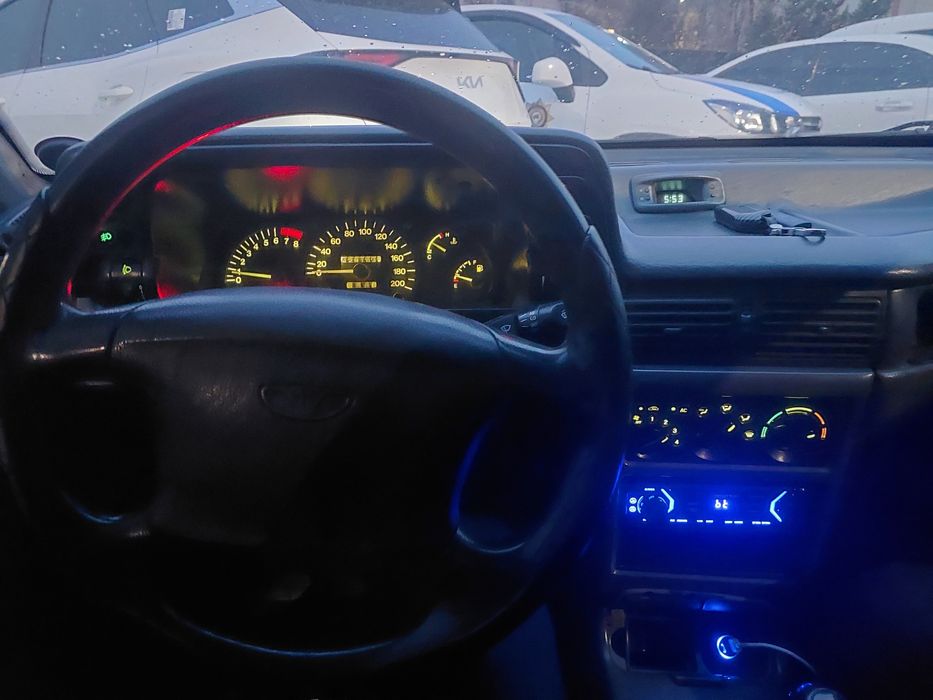 Продаётся Nexia 1 сонс Супер 2006г 4.900