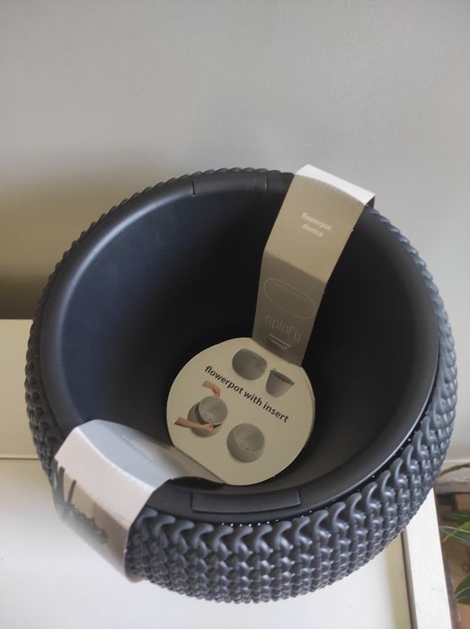 Продам новое кашпо