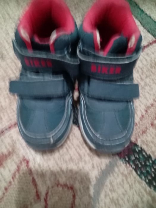 Ботинки на весну и осень