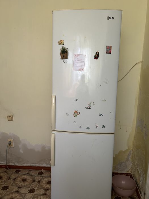 Продам холодильник LG бу