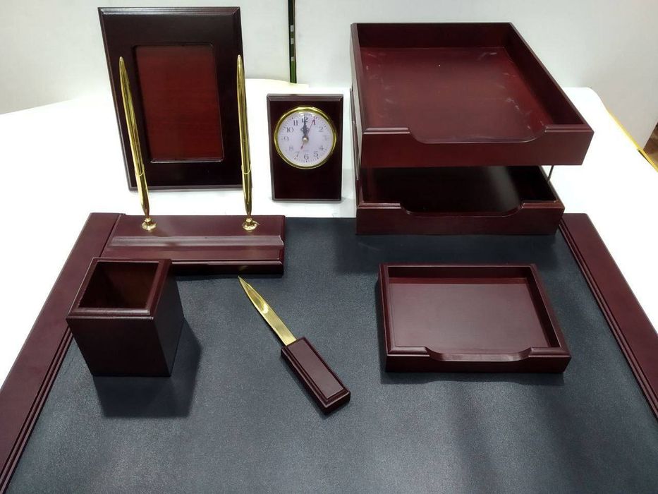 Премиум настольные наборы ОПТОМ | Подарок руководителю | Классика