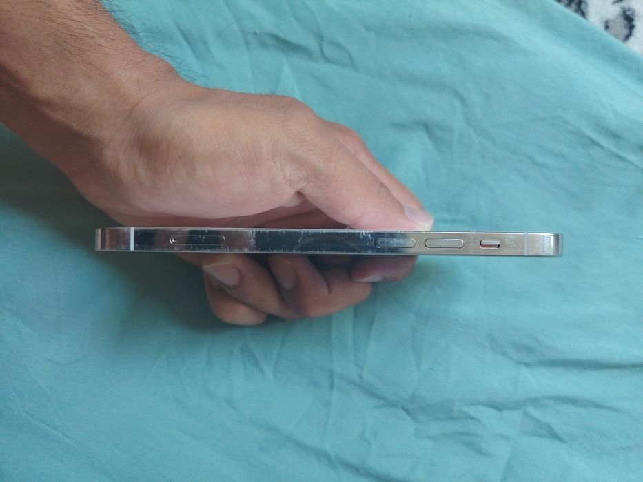 IPhone 12pro sotiladi