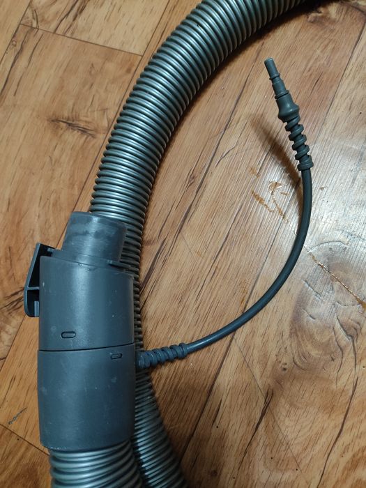 Б/У. шланг от Thomasа и для других