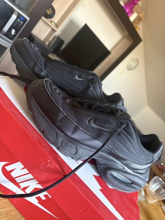 Маратонки Nike AIR EUR 41 26.5sm