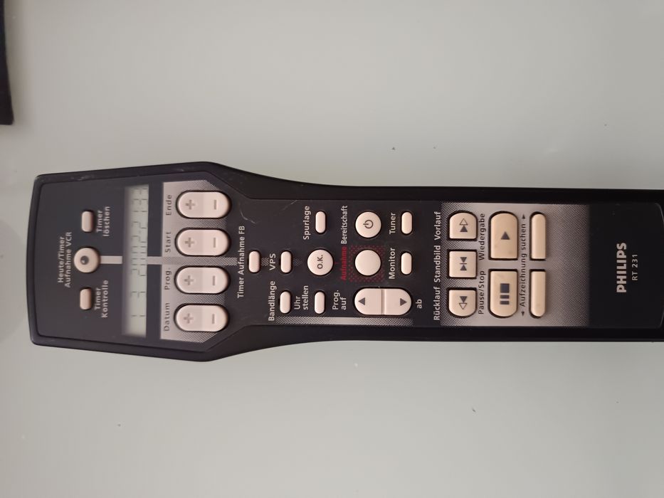 Philips rt 231 telecomanda vhs video